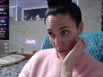 Marina4Love — Bongacams recorded stream image, 06.07.2025 17:20