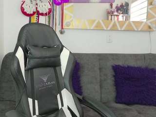 sarahpeterson — Camsoda recorded stream image, 07.07.2025 19:30