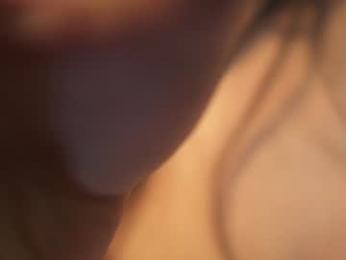 lindabluee — Chaturbate recorded stream image, 09.07.2025 00:00