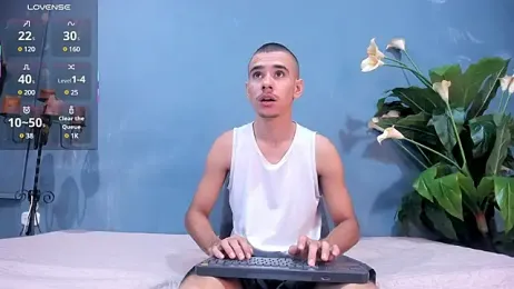 cristal_antoni — Stripchat recorded stream image, 09.07.2025 13:30