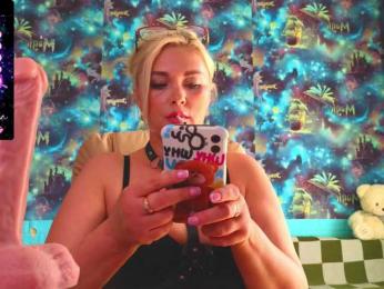 Mistress-Gwen — Bongacams recorded stream image, 10.07.2025 04:10