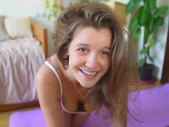 eli_sun — Chaturbate recorded stream image, 11.07.2025 09:00