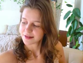 eli_sun — Chaturbate recorded stream image, 11.07.2025 09:00