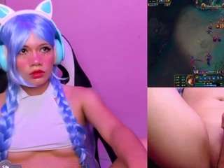 lilapop4 — Camsoda recorded stream image, 11.07.2025 13:50
