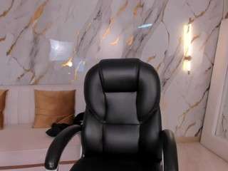 meganwest — Camsoda recorded stream image, 14.07.2025 19:20