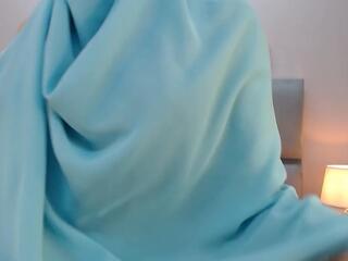 Aliah Manzur — Flirt4free recorded stream screenshot (16 Jul 2025)