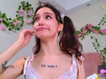 breeding_material — Chaturbate recorded stream image, 16.07.2025 15:50