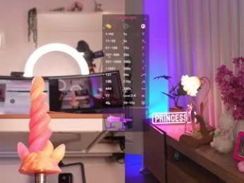 lau__1 — Chaturbate recorded stream screenshot (18 Jul 2025)