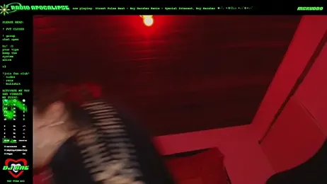 mskuddo — Stripchat recorded stream image, 18.07.2025 22:10