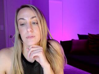 Zoey Evans — Flirt4free recorded stream screenshot (19 Jul 2025)