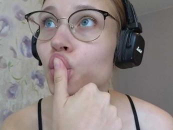 Armura — Bongacams recorded stream image, 19.07.2025 07:50
