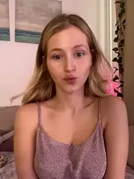 LunaRase — Stripchat recorded stream screenshot (20 Jul 2025)