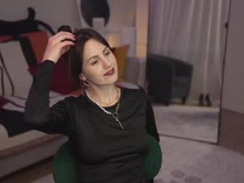 _blackbee_ — Chaturbate recorded stream image, 12.02.2025 21:10