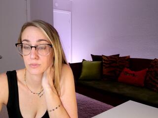 Zoey Evans — Flirt4free recorded stream screenshot (23 Jul 2025)