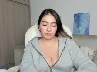 alexyferrer — Camsoda recorded stream image, 29.07.2025 00:30