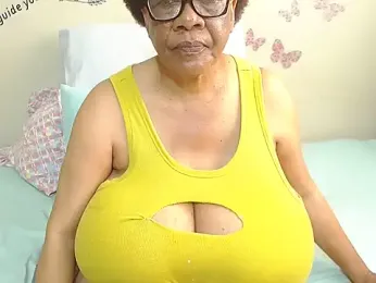 DairyQueen2 — Stripchat recorded stream image, 29.07.2025 13:30