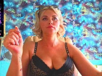 Mistress-Gwen — Bongacams recorded stream image, 30.07.2025 06:50