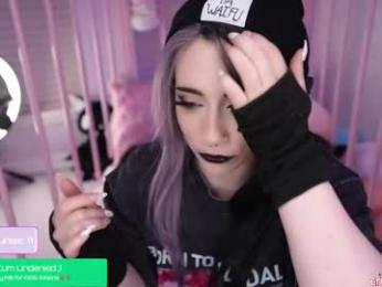 crimsonkitten — Chaturbate recorded stream screenshot (31 Jul 2025)