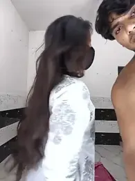 riya190 — Stripchat recorded stream screenshot (31 Jul 2025)