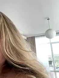 curvyflawless — Stripchat recorded stream screenshot (01 Aug 2025)