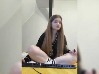 _Lisichka — Bongacams recorded stream image, 13.02.2025 12:10