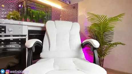 Top_Skinny — Stripchat recorded stream screenshot (04 Aug 2025)