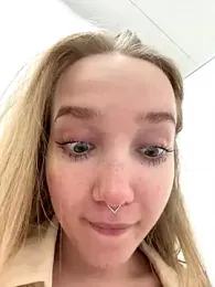 bambi_lu — Stripchat recorded stream image, 06.08.2025 19:00