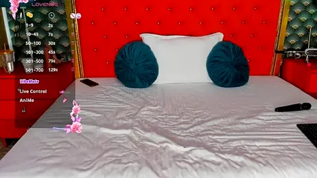 VallerieJones — Stripchat recorded stream image, 07.08.2025 00:30
