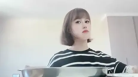 Krismil3 — Stripchat recorded stream screenshot (07 Aug 2025)