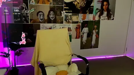 Lenas_Room — Stripchat recorded stream image, 10.08.2025 09:10