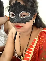 Soniya_G — Stripchat recorded stream image, 11.08.2025 15:10