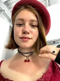 lucy-joy — Stripchat recorded stream image, 12.08.2025 07:30