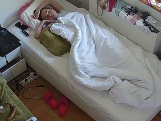 voyeurcam-julmodels-bed-7 — Camsoda recorded stream image, 07.08.2025 18:00