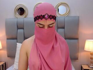 Aliah Manzur — Flirt4free recorded stream screenshot (13 Aug 2025)