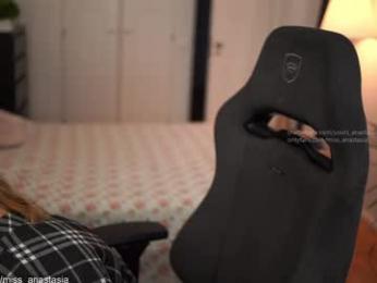 yours_anastasia — Chaturbate recorded stream image, 13.08.2025 19:00