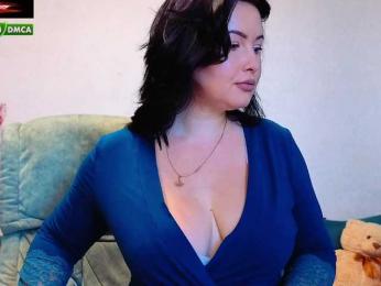 Katniss_K — Bongacams recorded stream image, 14.08.2025 04:50
