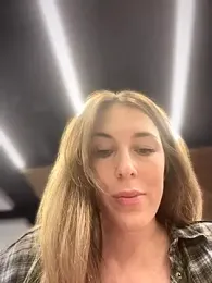 MommmyYummy — Stripchat recorded stream image, 14.08.2025 13:40