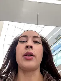Holly_Play — Stripchat recorded stream image, 15.08.2025 10:10