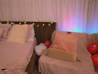 AnnaRhodes — Bongacams recorded stream image, 14.02.2025 04:30