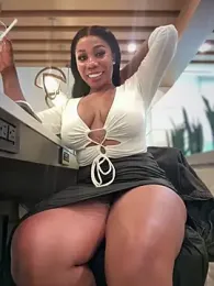 Belle___ — Stripchat recorded stream image, 15.08.2025 21:00