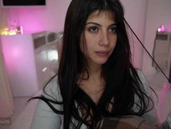 -Madi- — Bongacams recorded stream screenshot (15 Aug 2025)
