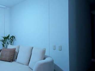 ebonydreamiin — Camsoda recorded stream image, 16.08.2025 09:30