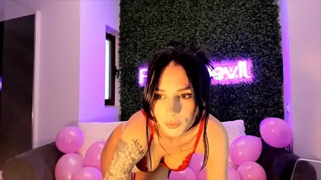 realhotfallingdevil — Stripchat recorded stream image, 14.02.2025 05:50