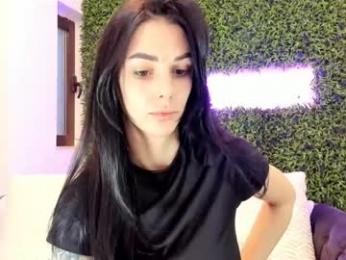 hotfallingdevil — Chaturbate recorded stream screenshot (14 Feb 2025)