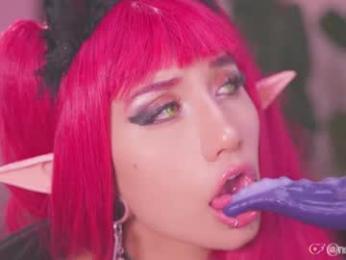 nekyra_san — Chaturbate recorded stream image, 17.08.2025 00:40