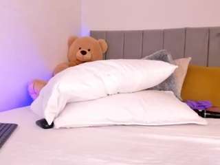dianysexy — Camsoda recorded stream image, 17.08.2025 02:00