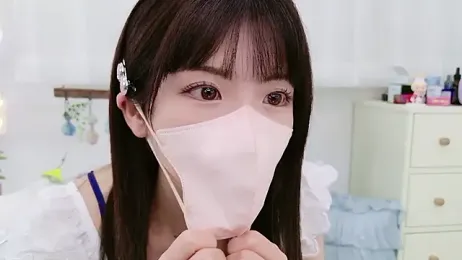 -minami- — Stripchat recorded stream image, 17.08.2025 12:00