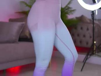 abbela_white — Chaturbate recorded stream image, 18.08.2025 05:30