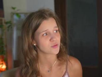 eli_sun — Chaturbate recorded stream image, 19.08.2025 08:30