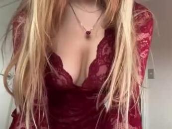 kittengirlxo — Chaturbate recorded stream image, 22.08.2025 03:00